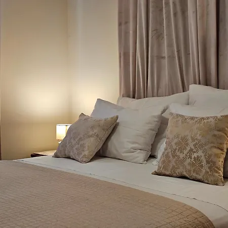 Family Suzi * 로비니